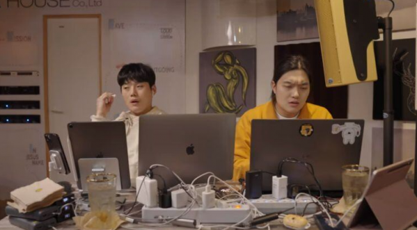 카페서 주문 안하고 충전만…안 먹고 싶은데 왜요?