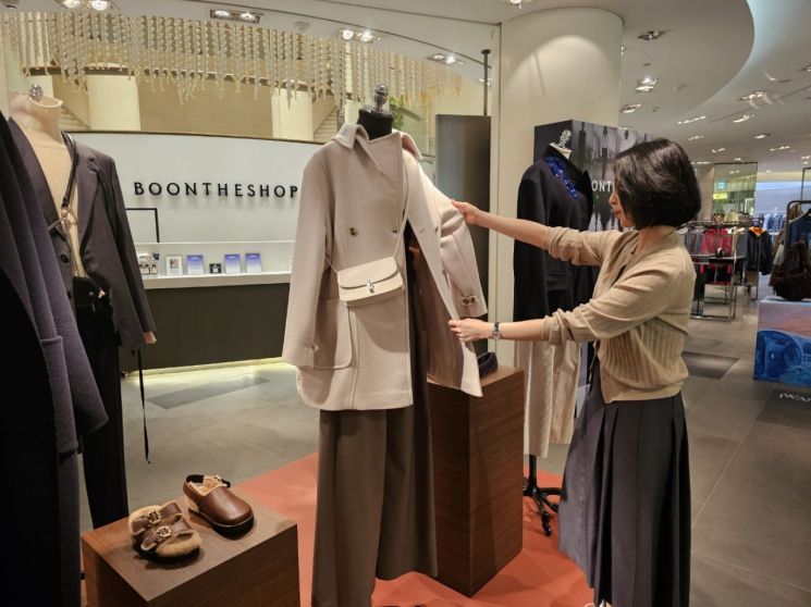 반값에 월동준비 하세요…백화점 3사, 겨울 정기세일 돌입