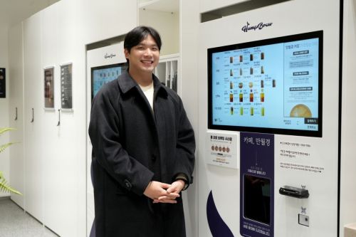 [내사람]무인카페 만월경 대표 자본금 50만원, 3년만에 매장 410개