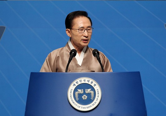 이 대통령, 새 국정기조 ‘공생발전’ 제시