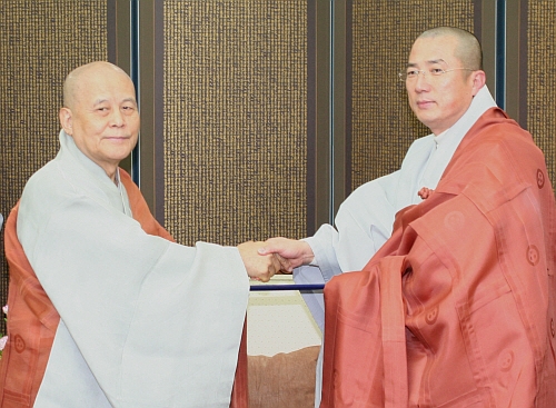 10교구본사 은해사 주지 돈관스님 임명장 수여