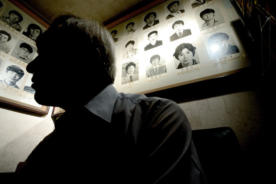 ‘재야의 장의사’로 보낸 서른 해