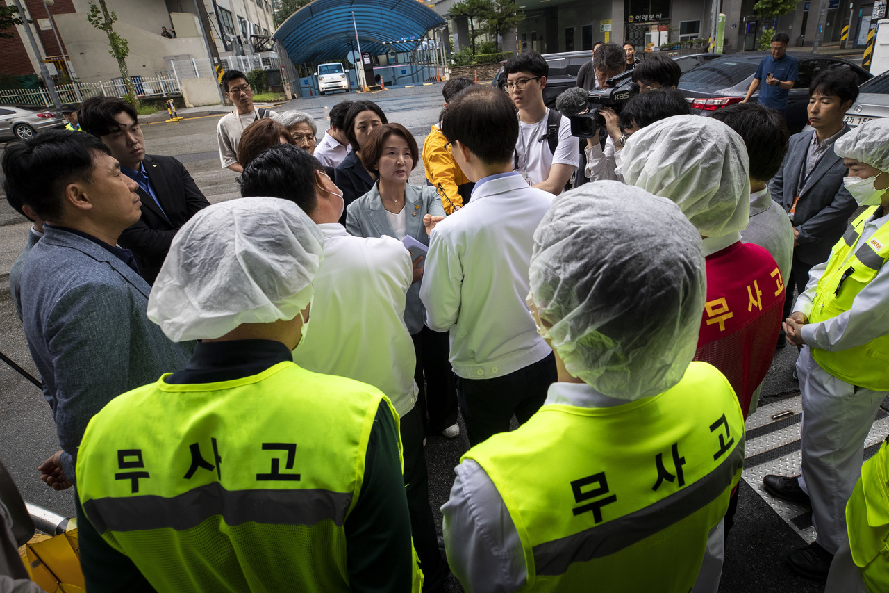 [단독] 샤니 성남 공장, 2년 전에도 같은 종류의 기계에서 ‘끼임’ 사고 발생