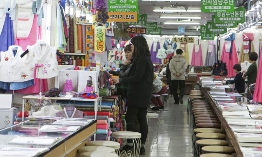 결혼도 ‘있는’ 사람들이나 하는 거잖아요