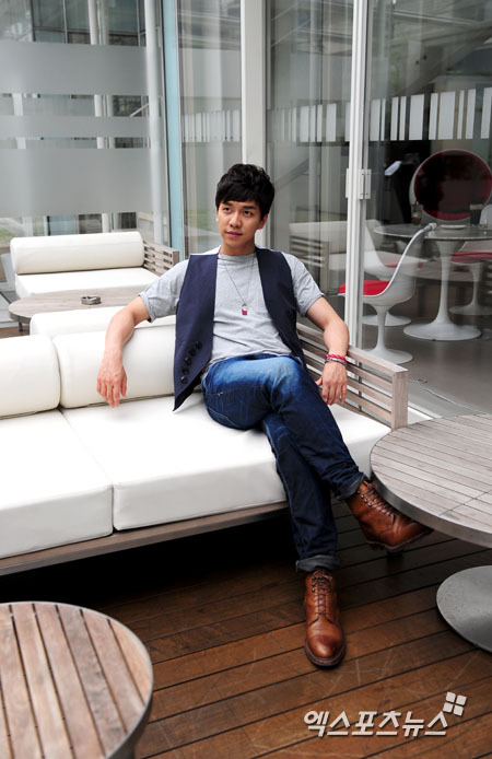 이승기 앉아 있는 모습도 멋있네~ [포토]
