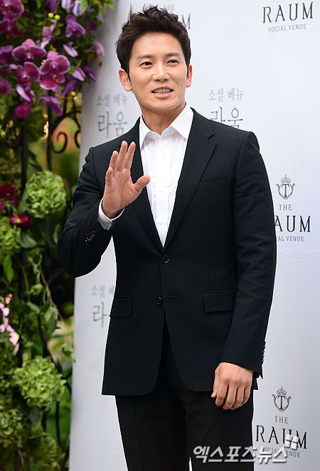 지성 (김)재원아 결혼 축하해[포토]