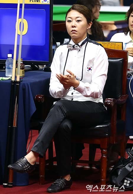 김가영 '상대 선수의 플레이에 박수치는 당구여제'[포토]