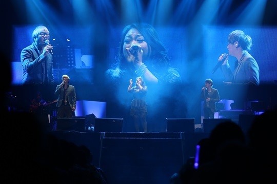 바이브, 단독콘서트 오가닉 사운드서 이영현과 환상 조인트