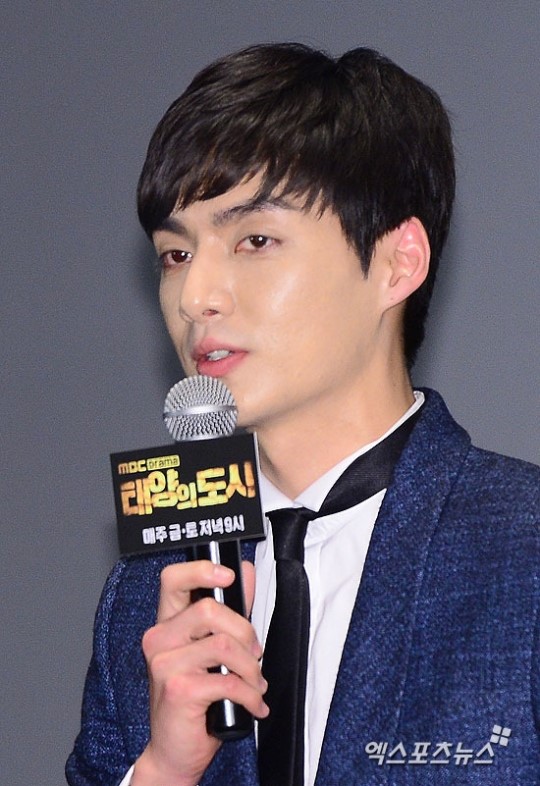 김준 주연작이라 더욱 떨려요[포토]