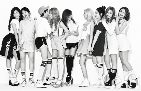트와이스 음원차트 1위? 아직도 꿈꾸는 기분[화보]