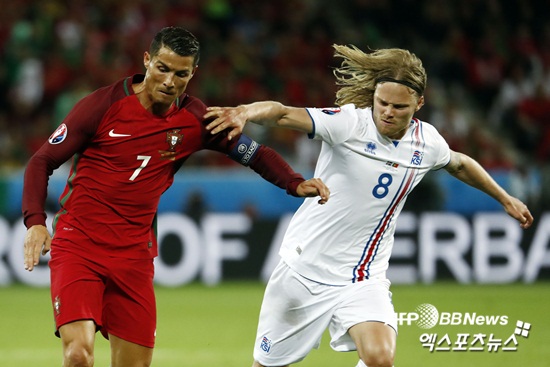 '불안한 출발' 포르투갈, 아이슬란드와 1-1 무승부
