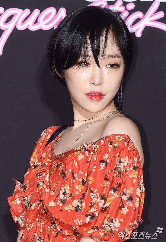 가인 치명적인 표정[포토]