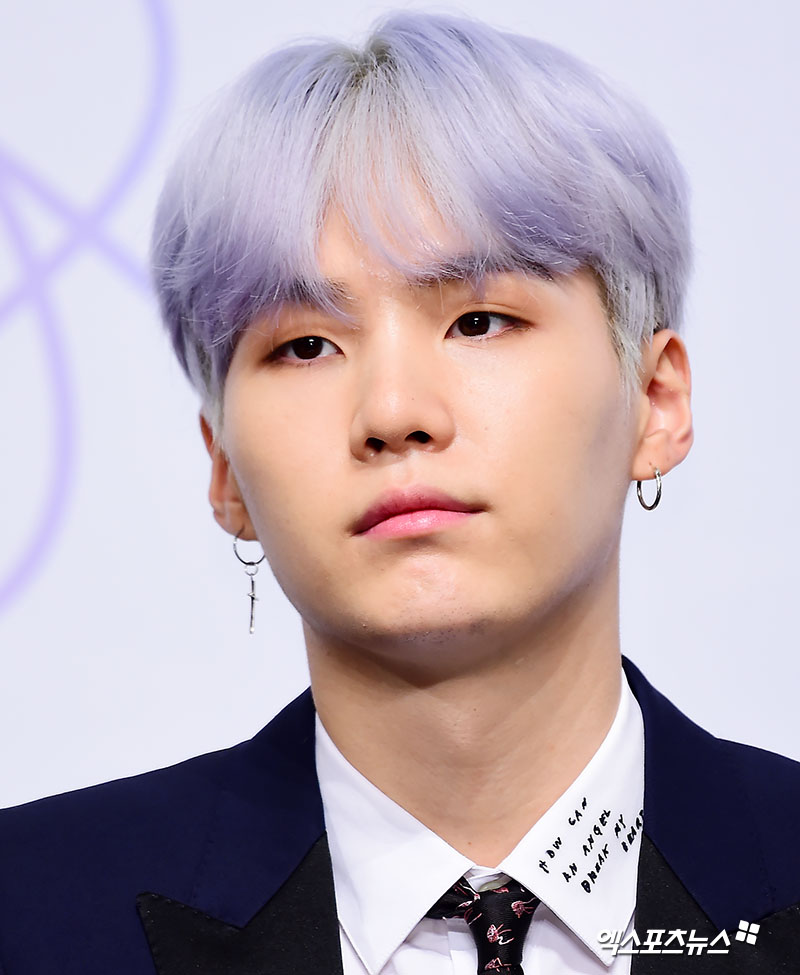 [엑s HD] 방탄소년단 슈가 시선강탈 헤어 컬러~