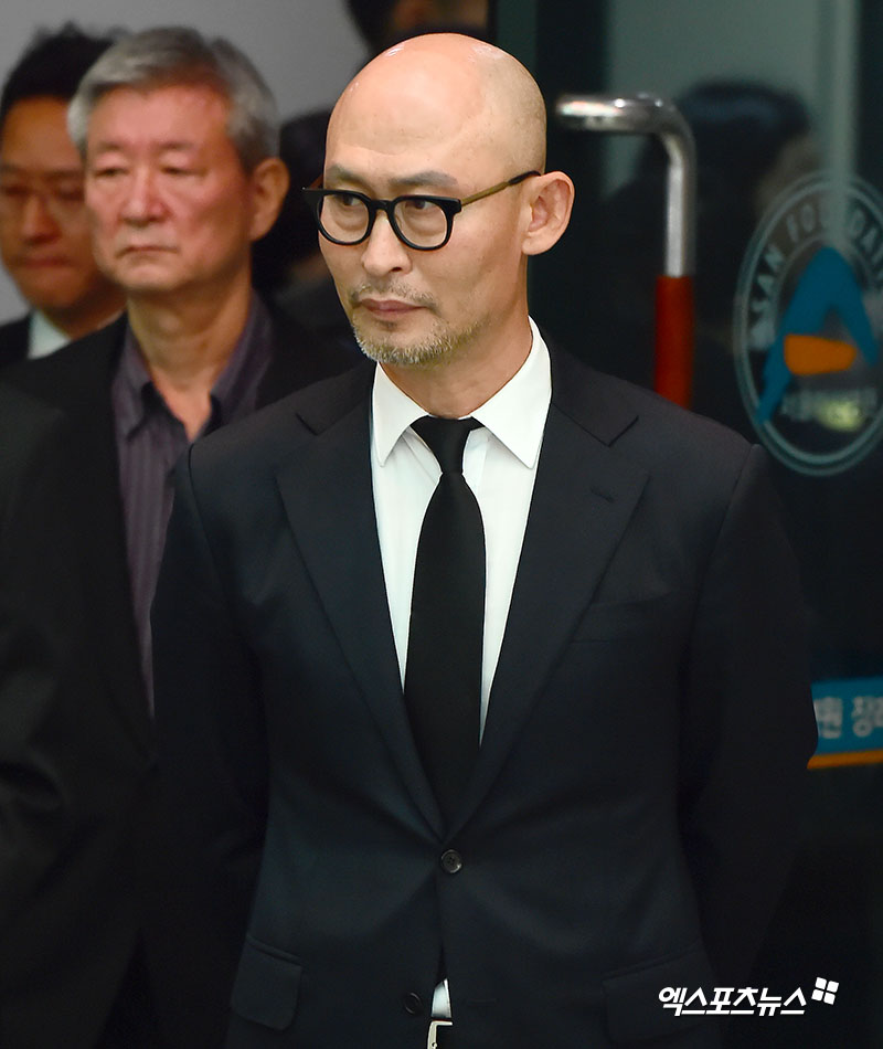 [엑s HD] 故 김주혁 발인 슬픔 가득한 김종도 나무엑터스 대표