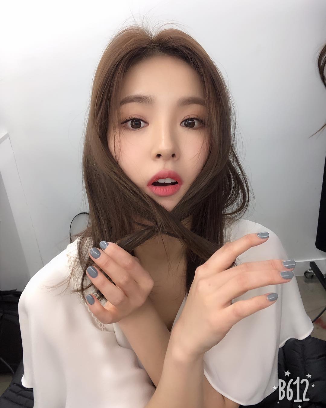 [★해시태그] 신세경, 비글美 대폭발…변함 없는 여신 미모