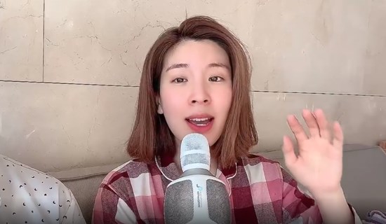 함연지, 민낯+잠옷차림으로 모닝 노래방…오뚜기 딸의 주말 [★해시태그]