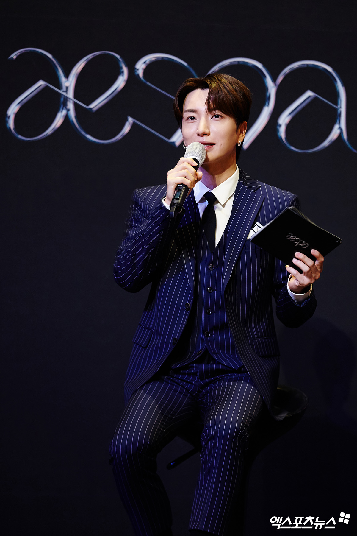 슈퍼주니어 이특 에스파 지원사격[엑s HD포토]