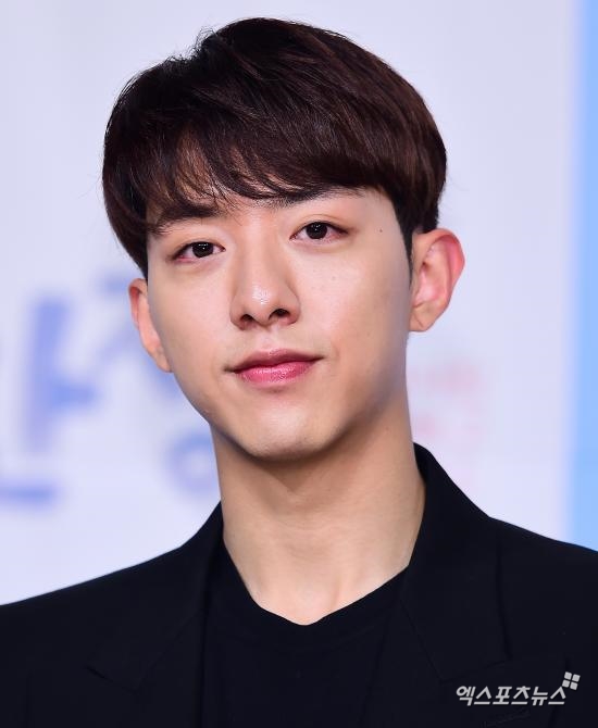 씨엔블루 이정신, 25일 부친상 숙환으로 별세 [공식입장]