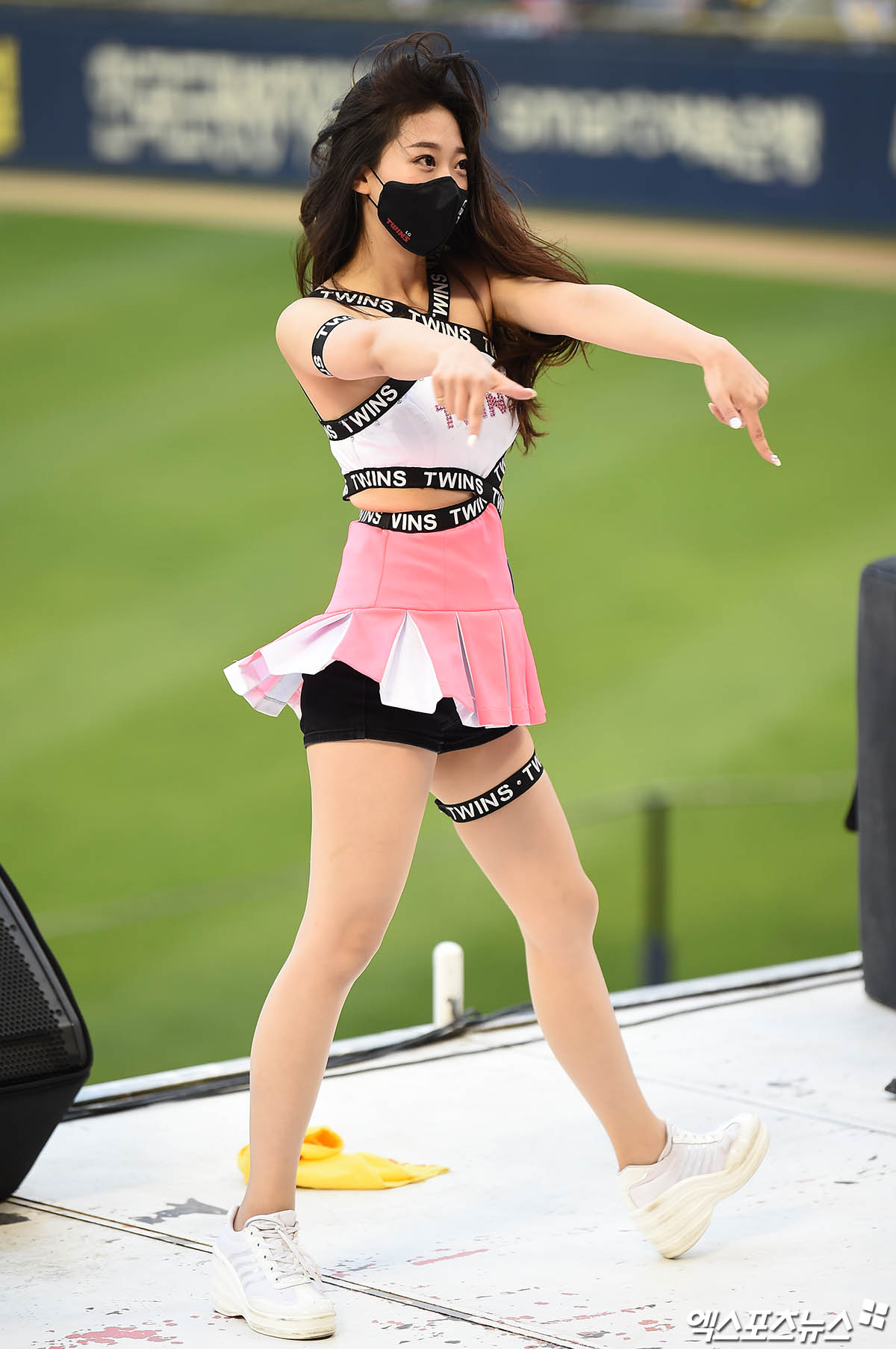 치어리더 우수한 시선집중[엑s HD포토]
