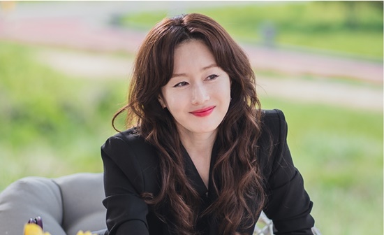 하이클래스 김지수, 우아 미소 VS 완벽주의 카리스마 독보적 아우라