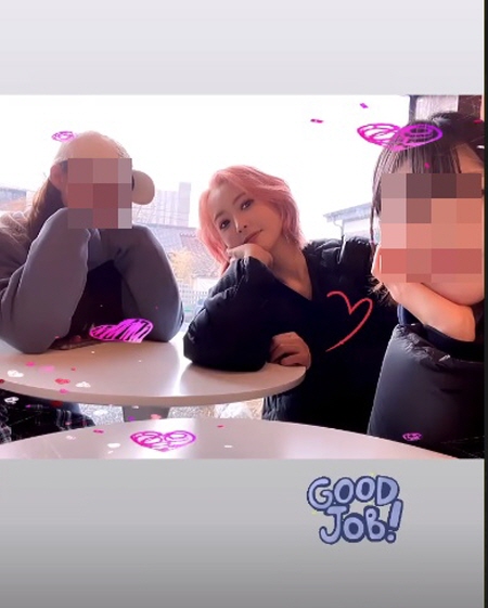 김희선, 46세 실감 안 나는 핑크 헤어 비주얼 굿잡