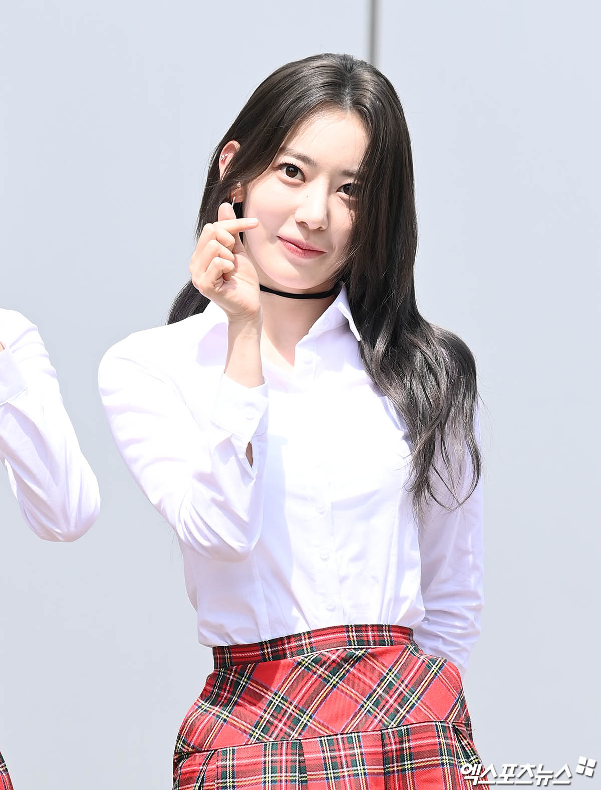 사쿠라-츠키, 청순 벚꽃과 깜찍 토끼의 매력 대결[엑s HD화보]