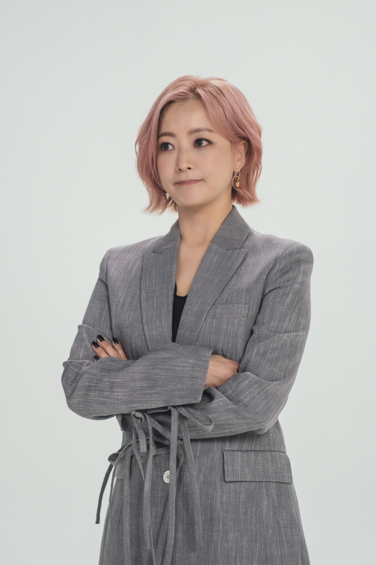 내일 김희선 핑크헤어 4일마다 염색 고생, 잘 어울린다 해줘 감사 [엑s 인터뷰①]