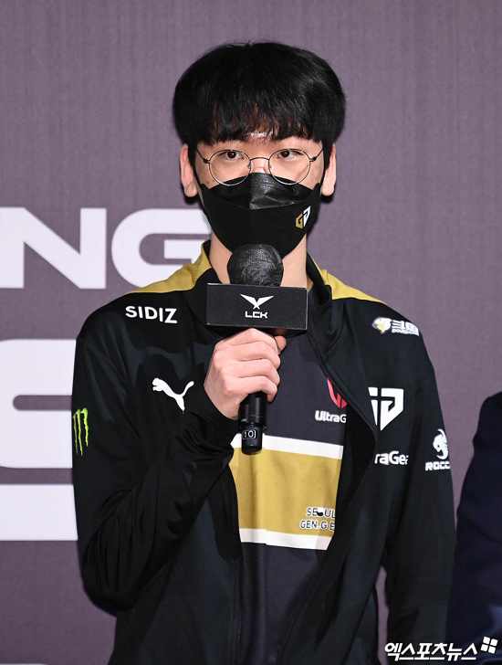 공약 예고한 도란 최현준 T1 제우스, 퍼스트 탑 맞아…그런 선수를 결승서 꺾겠다 [결승 미디어데이]