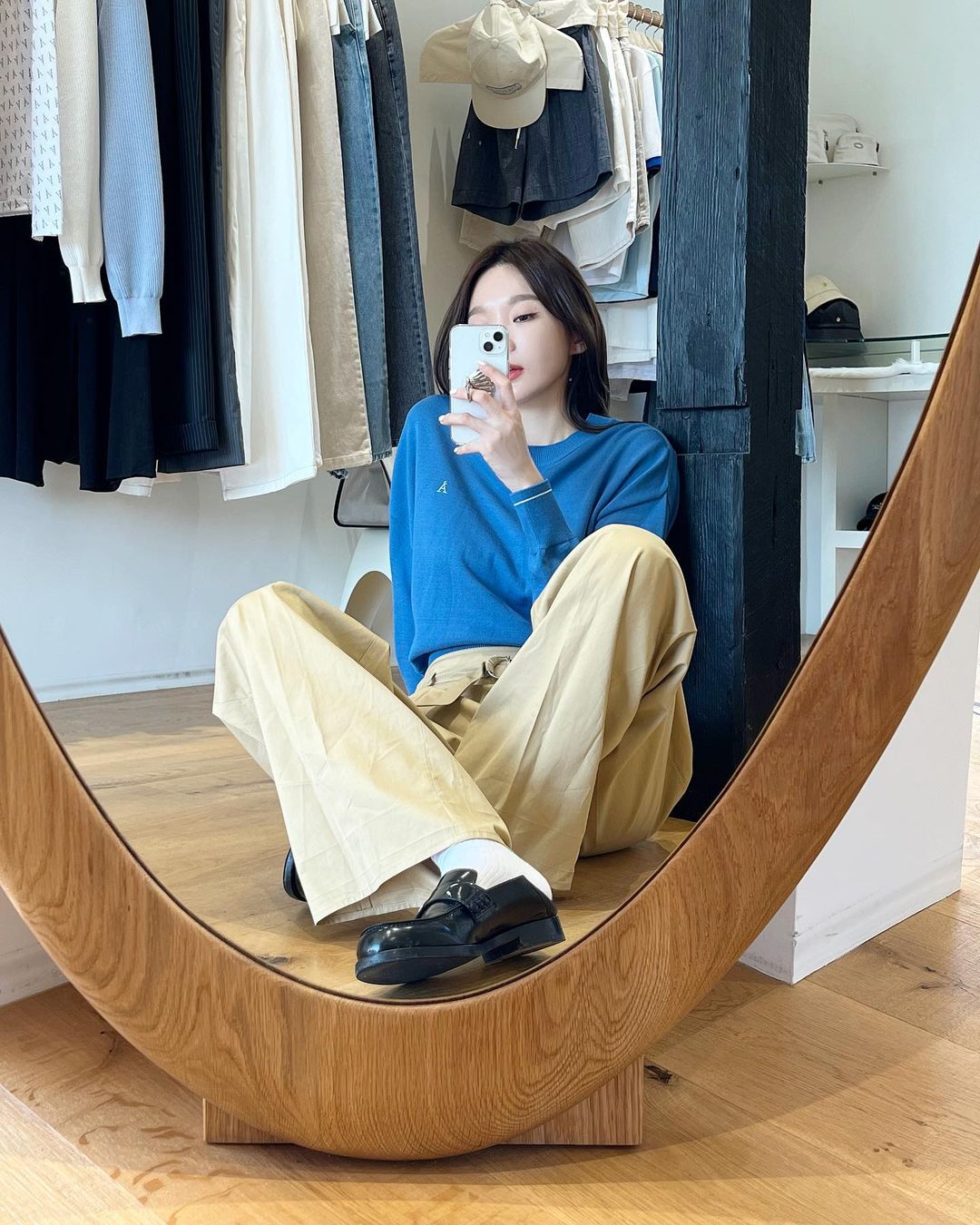 강민경, CEO로도 성공했네…20평 남짓한 작은 샵이었지만