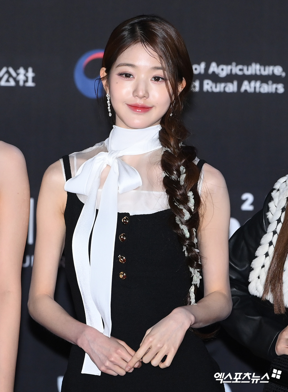 아이브 장원영 얼굴에 꽉 찬 예쁨[엑s HD포토]