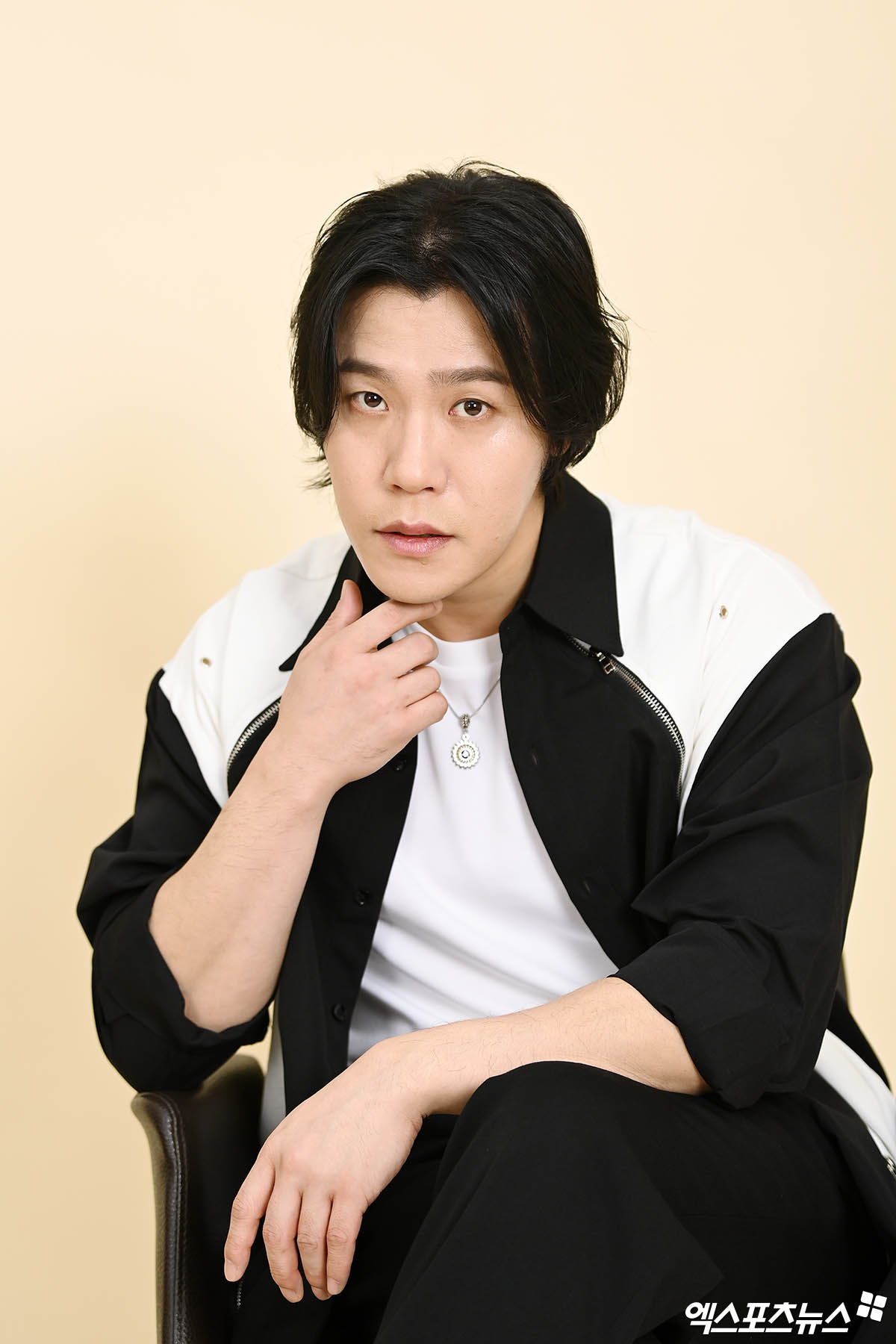 [창간 16th] 빅히트 1호 가수…이현, 방시혁과 첫 만남 (인터뷰)[MZ야 놀자④]
