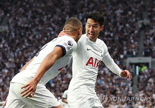 훈련서 함박 미소 손흥민, 루턴 타운전 출격 준비 완료…부상 두려움 줄었다