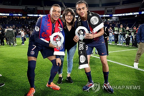 음바페 나갔네, 너도 나가!!…PSG, 동생 에단 음바페 곧장 방출→프로계약 없이 쫓겨났다