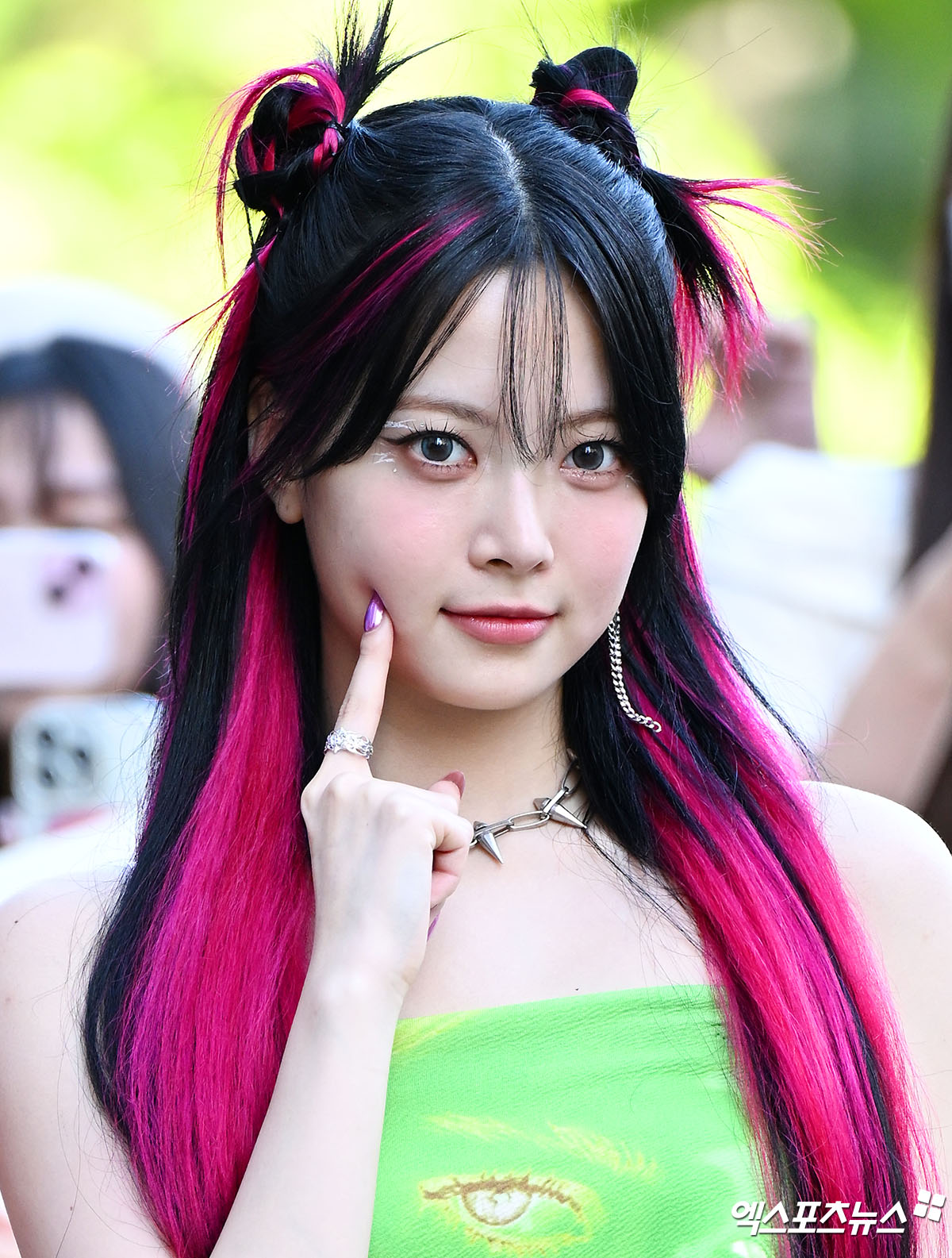 르세라핌 홍은채 동글동글 사슴 눈망울[엑s HD포토]