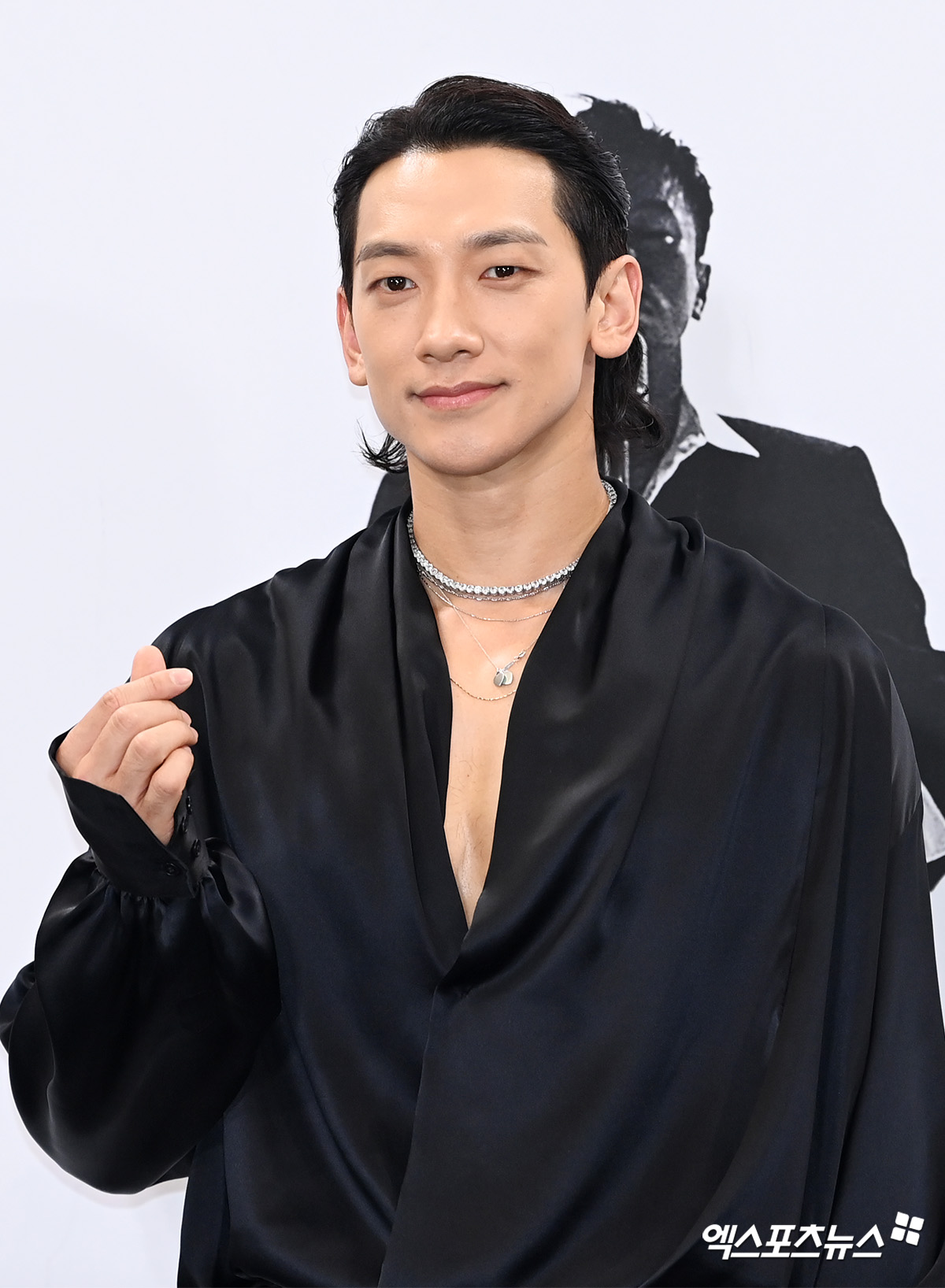 비 잔뜩 부린 멋[엑s HD포토]
