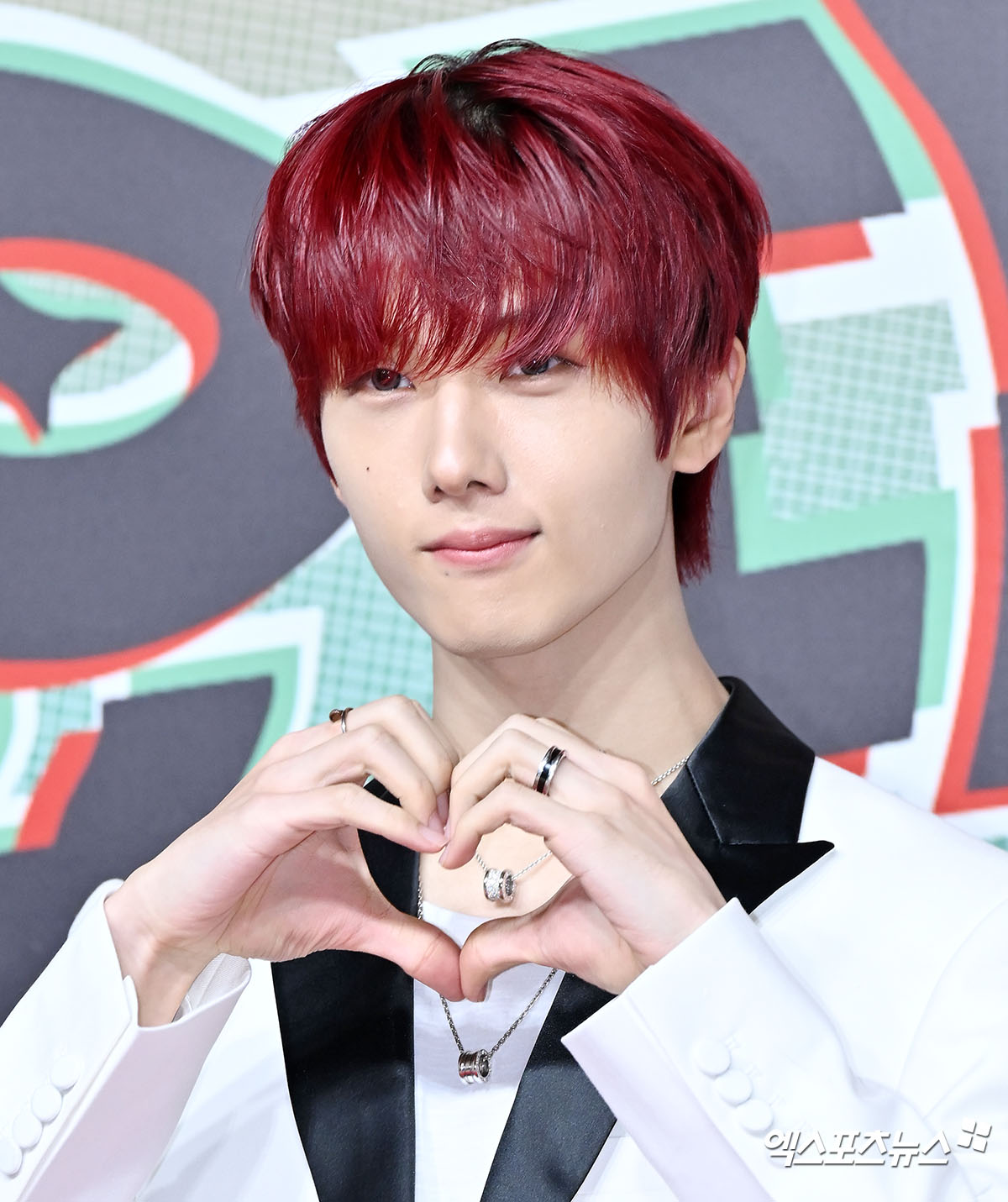 NCT 드림 지성 강렬한 헤어컬러[엑s HD포토]