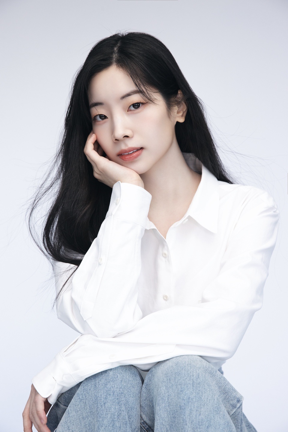 트와이스 다현, 영화 이어 드라마까지 데뷔…배우 프로필도 예쁘네