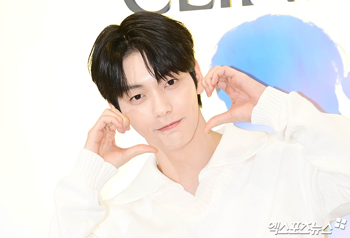 TXT 수빈 볼하트도 척척[엑s HD포토]