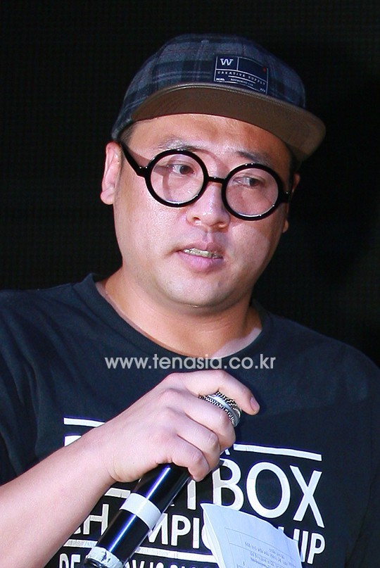 [TENPHOTO] 일통, 사회자인줄 알았는데 알고보니 래퍼 (힙합스탁)