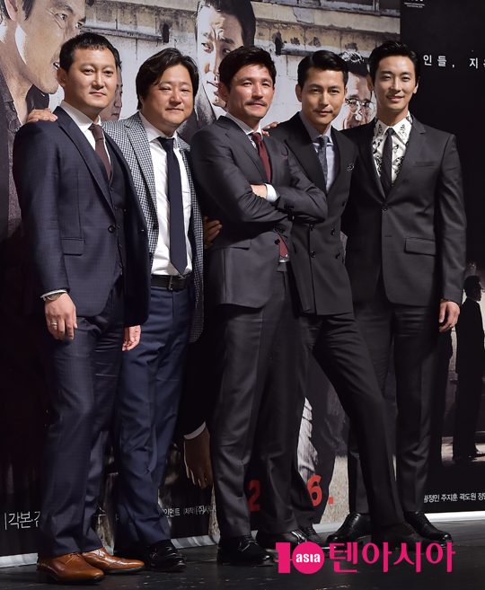 [TEN PHOTO]최강배우 브로맨스 영화 아수라