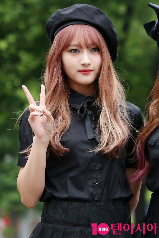 [TEN PHOTO] 드림캐쳐 시연 시크한 브이