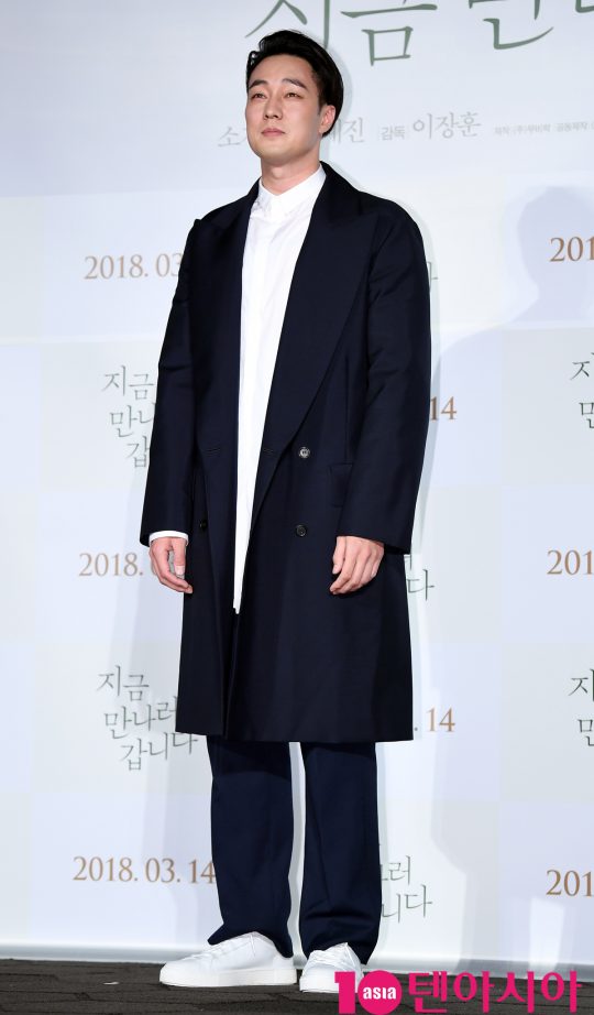 [TEN PHOTO]소지섭 남다른 롱코트 핏
