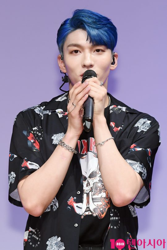 [TEN PHOTO] NTB 영보 상남자 눈빛