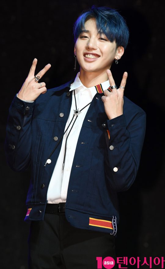 [TEN PHOTO]몬트 나라찬 포즈는 깜찍하게