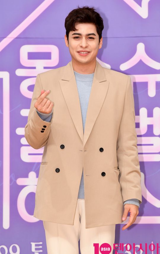 [TEN PHOTO]크리스티안 부르고스 멕시코에서 왔어요