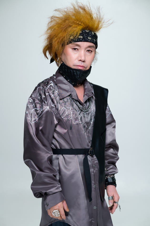 신바람 이박사 깡 패러디…비의 고난도 춤 직접 췄을까