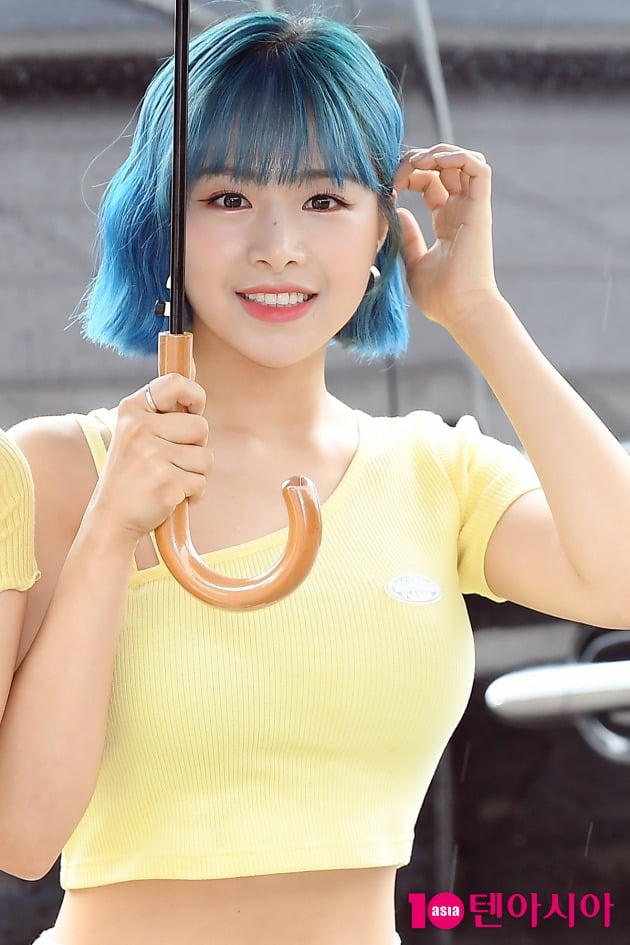 [TEN 포토] 에이프릴 채원 미모에 빛이나