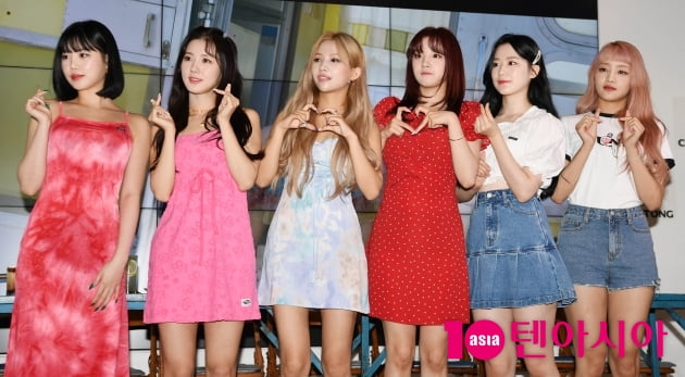[TEN 포토] (여자)아이들 이쁜 애 옆에 이쁜 아이들