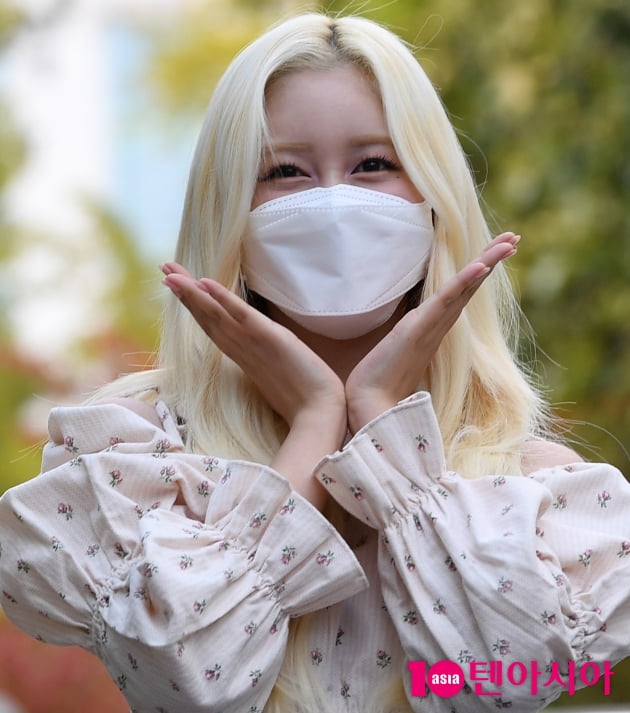 [TEN 포토] 우주소녀 다영 헤어랑 눈썹까지 깔맞춤