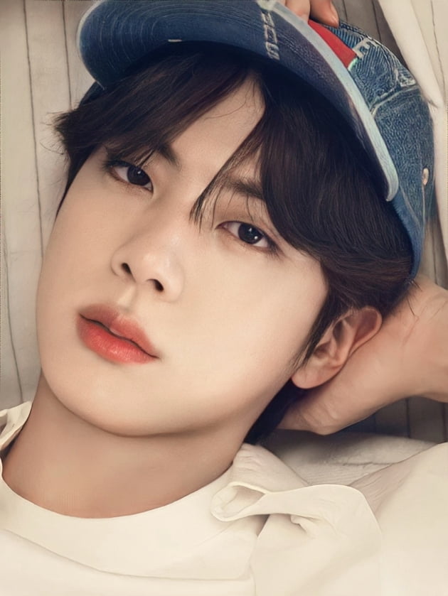 방탄소년단 진 Yours 영국 차트 24위 데뷔.. 한국 OST 최고 기록
